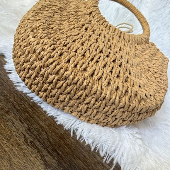 Straw Bag - Picture 9 of 12
